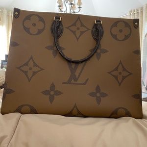 Louis Vuitton ONTHEGO GM